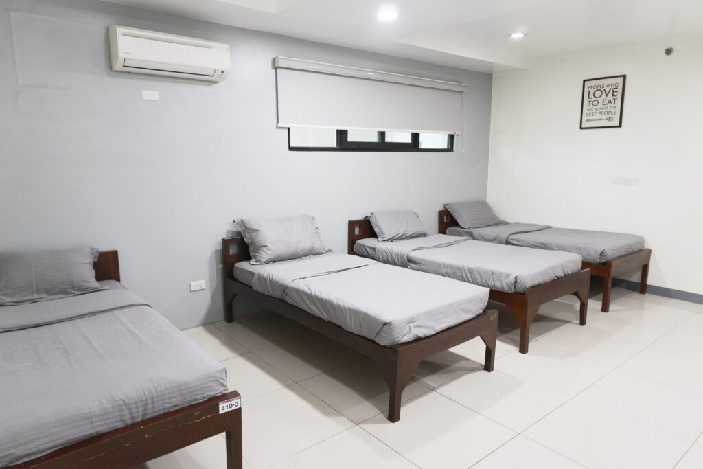 غرف معهد و اكاديمية سيلا في سيبو